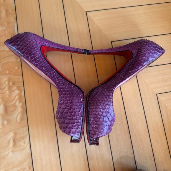 Christian Louboutin Python Heels purple snakeskin pumps w box & dustbag 38.5 - Picture 3 of 12